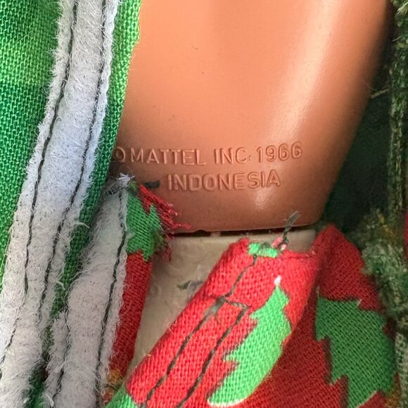 1966 Mattel Twist & Turn Barbie Bendable Knees Original Earrings No Date on Head - Picture 4 of 4